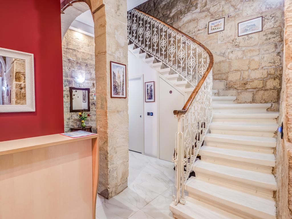 Tano'S Boutique Guesthouse Valletta Buitenkant foto